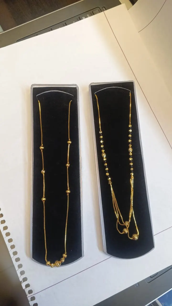 Thin Gold Chain Set
